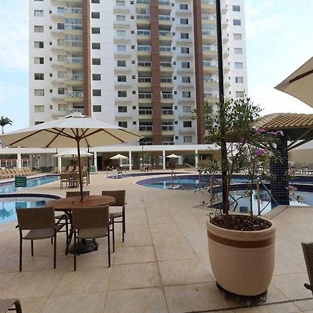Casa Da Madeira Apartment Caldas Novas Luaran gambar